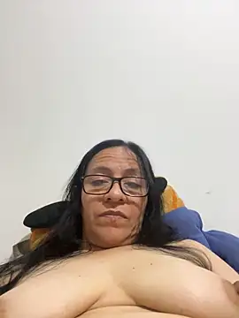 Snapshot of Freya_Artemisa chatting on December 10, 2024, 10:49 am Freya Artemisa online show from December 10, 2024, 10:49 am