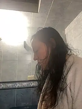 Snapshot of Freya_Artemisa chatting on December 12, 2024, 11:18 am Freya Artemisa online show from December 12, 2024, 11:18 am