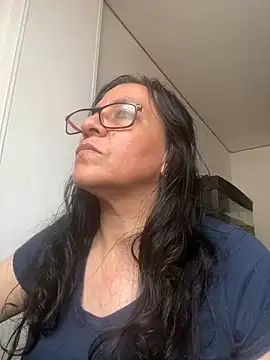 Snapshot of Freya_Artemisa chatting on January 8, 2025, 9:01 pm Freya Artemisa online show from January 8, 2025, 9:01 pm