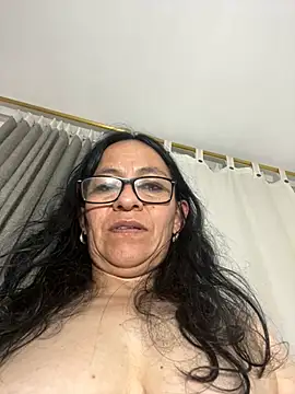 Snapshot of Freya_Artemisa chatting on January 12, 2025, 6:59 pm Freya Artemisa online show from January 12, 2025, 6:59 pm