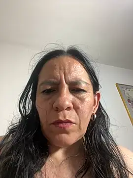 Snapshot of Freya_Artemisa chatting on January 29, 2025, 3:54 am Freya Artemisa online show from January 29, 2025, 3:54 am