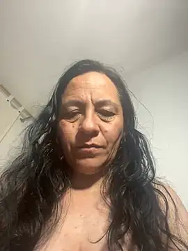 Snapshot of Freya_Artemisa chatting on February 14, 2025, 2:28 am Freya Artemisa online show from February 14, 2025, 2:28 am
