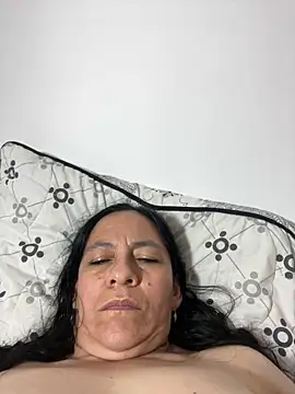 Snapshot of Freya_Artemisa chatting on February 23, 2025, 1:02 am Freya Artemisa online show from February 23, 2025, 1:02 am