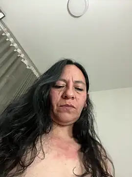 Snapshot of Freya_Artemisa chatting on September 19, 2025, 6:19 pm Freya Artemisa online show from September 19, 2025, 6:19 pm