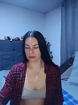 renata hot1 online show from May 17, 2026, 1:03 am