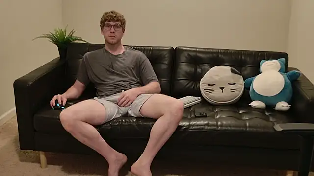 BlueEyedTallGuy94 online show from September 13, 2025, 2:11 am