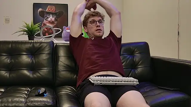 BlueEyedTallGuy94 online show from September 30, 2025, 12:48 am