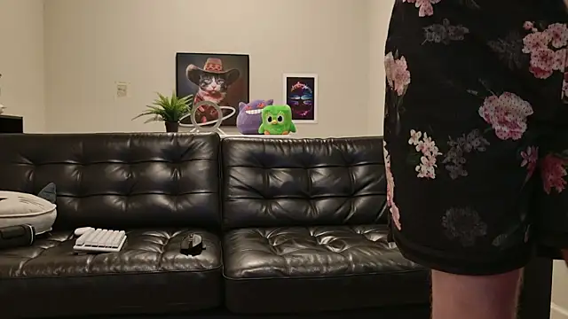 BlueEyedTallGuy94 online show from October 2, 2025, 1:01 am