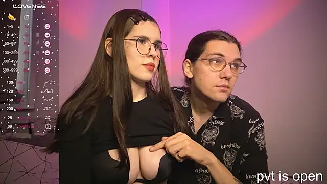 passiondesire  online show from October 15, 2025, 8:25 am