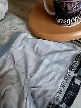 Grig1982 online show from October 26, 2025, 6:08 am