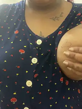 fantacygirl  online show from January 22, 2025, 1:32 pm