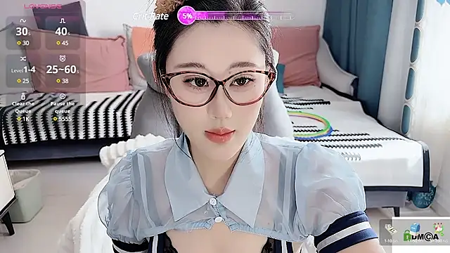 Snapshot of QQ-tutu chatting on February 28, 2025, 5:48 am QQ-tutu online show from February 28, 2025, 5:48 am