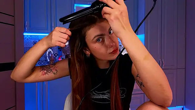 tomorrows day online show from October 10, 2025, 9:14 pm