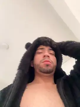 Dalejandr0 online show from October 19, 2025, 4:51 pm