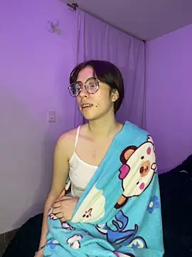 Catyloves online show from January 26, 2025, 6:28 am