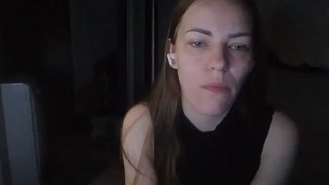 AnnaDiamond1 online show from May 31, 2026, 12:52 am