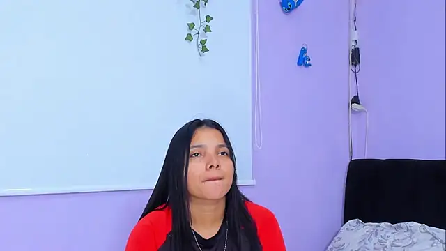 sara mendez2 online show from March 18, 2025, 3:20 am