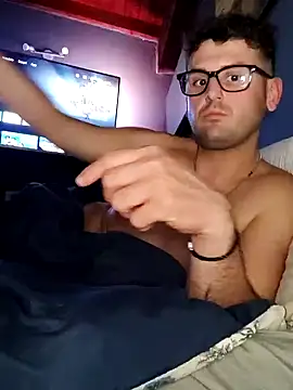 Snapshot of TheKing966 chatting on February 19, 2026, 8:38 pm TheKing966 online show from February 19, 2026, 8:38 pm