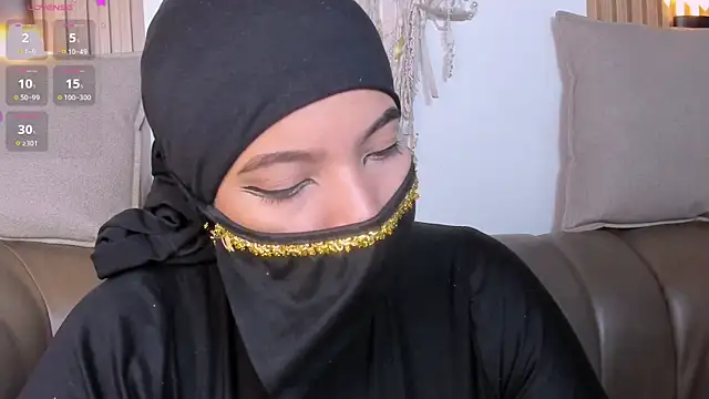 Snapshot of malak_nanyy chatting on July 7, 2026, 4:37 am malak nanyy online show from July 7, 2026, 4:37 am