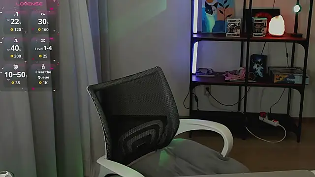 Snapshot of Hailees_secrets chatting on November 27, 2025, 7:05 pm Hailees secrets online show from November 27, 2025, 7:05 pm