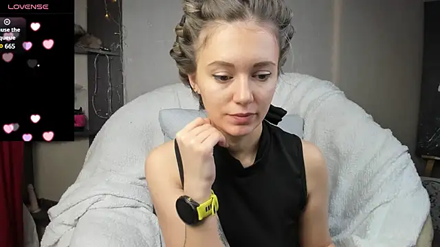 Snapshot of foxy_blond chatting on January 30, 2025, 3:22 am foxy blond online show from January 30, 2025, 3:22 am
