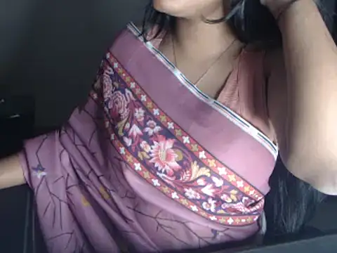 DevilErin online show from December 17, 2025, 9:10 pm