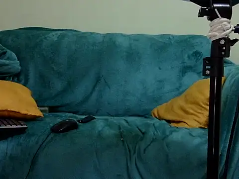 Squirt ass queen online show from March 21, 2025, 3:22 am