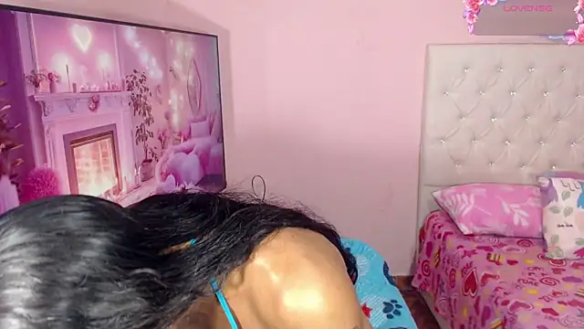 DannaDocell online show from March 22, 2025, 4:03 am