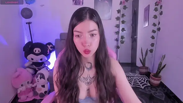 cami mila9 online show from October 28, 2025, 11:18 pm