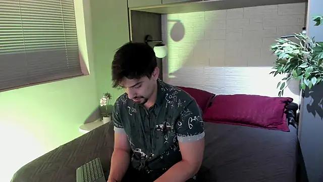 Ian Daviz online show from September 9, 2025, 12:05 pm