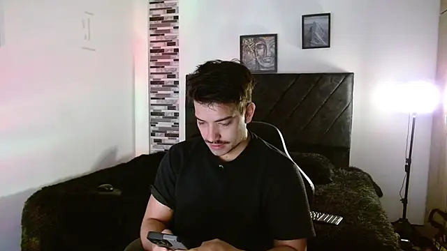 Ian Daviz online show from March 23, 2026, 1:26 pm