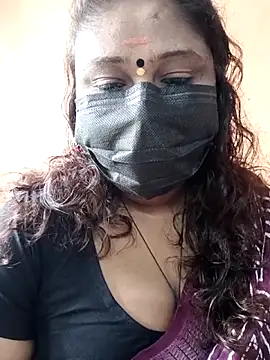 Snapshot of simran21 chatting on November 16, 2025, 9:48 am simran21 online show from November 16, 2025, 9:48 am