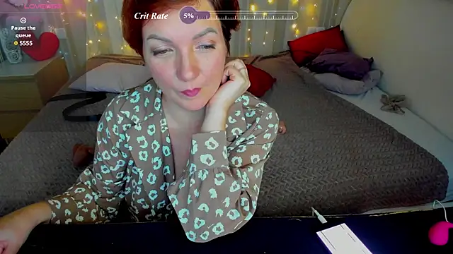 Katherine Fox online show from February 8, 2025, 1:44 pm