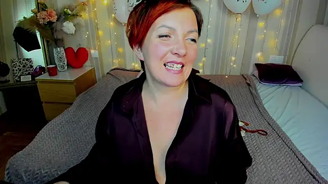 Katherine Fox online show from February 15, 2025, 10:42 pm