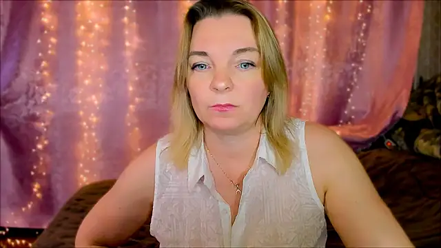 Regina  blue online show from January 15, 2025, 7:01 pm