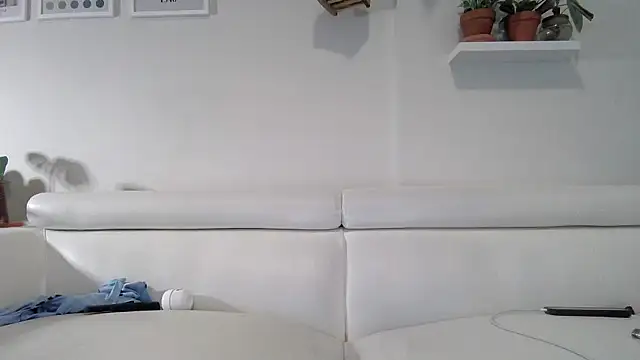 Snapshot of badblondebunny chatting on March 13, 2025, 2:38 am badblondebunny online show from March 13, 2025, 2:38 am