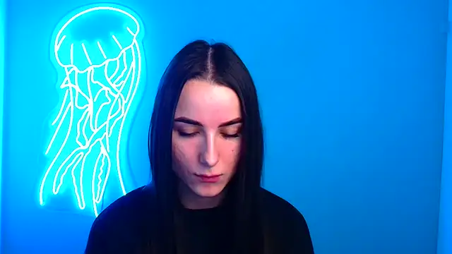 Eva Janee online show from December 20, 2024, 6:50 am