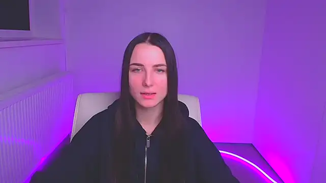 Eva Janee online show from January 31, 2025, 7:18 am