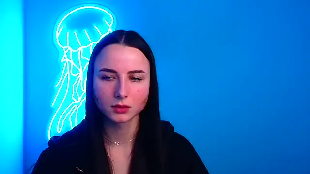 Eva Janee online show from February 10, 2025, 4:04 pm