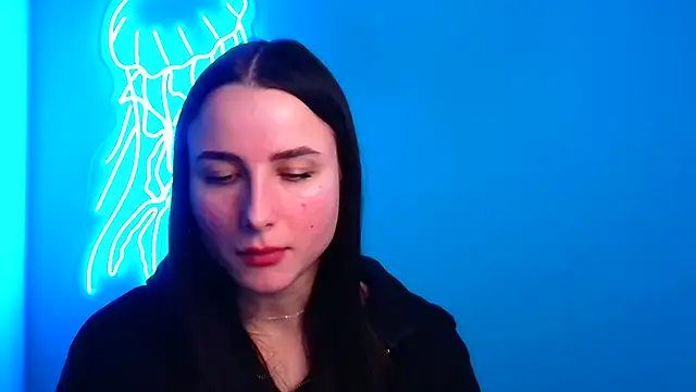 Eva Janee online show from March 4, 2025, 9:29 am