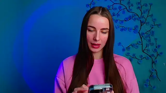 Eva Janee online show from February 5, 2026, 12:43 pm