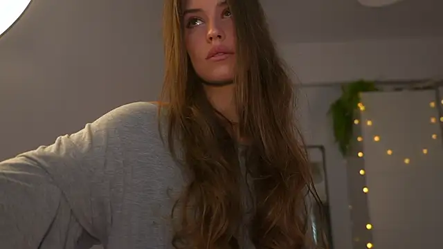 FazeyJ  online show from October 19, 2025, 6:36 am