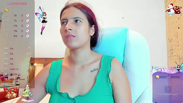 Snapshot of Dalila-1x chatting on December 13, 2024, 11:50 pm Dalila-1x online show from December 13, 2024, 11:50 pm