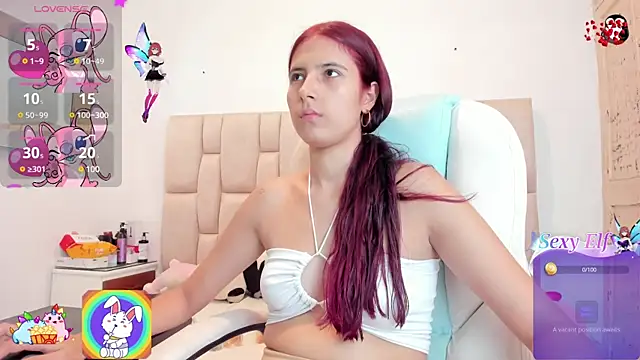 Snapshot of Dalila-1x chatting on January 10, 2025, 7:21 pm Dalila-1x online show from January 10, 2025, 7:21 pm