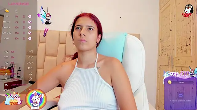 Snapshot of Dalila-1x chatting on January 14, 2025, 7:43 pm Dalila-1x online show from January 14, 2025, 7:43 pm