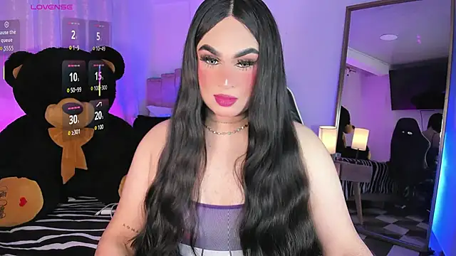 alexia mattel online show from September 26, 2025, 12:03 am