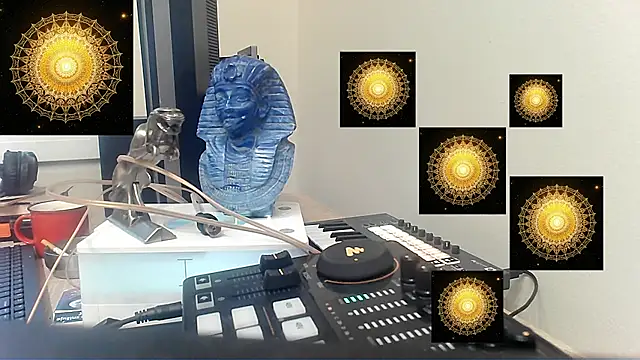YouWantMe666 online show from July 5, 2026, 5:47 am