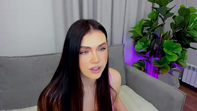 sexyangeloux online show from March 29, 2026, 9:15 pm