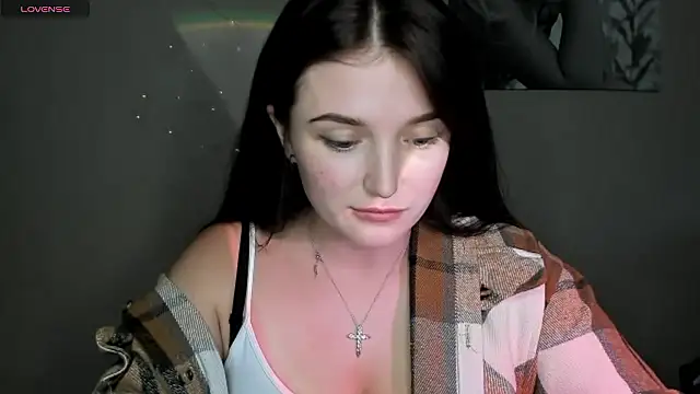 EvaaMillerr99 online show from December 3, 2024, 10:06 am