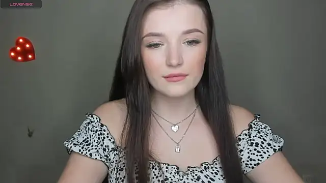 EvaaMillerr99 online show from January 27, 2025, 9:44 pm